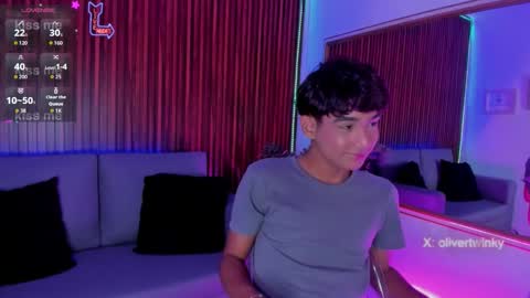 Snapshot of oliver20__ chatting on 25, 3, 2026 oliver20__ online show from 25, 3, 2026