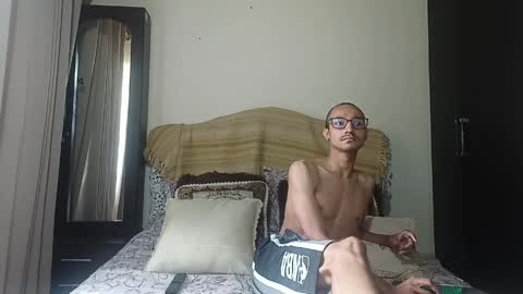 Snapshot of oliver_goldberg chatting on 15, 4, 2026 oliver_goldberg online show from 15, 4, 2026