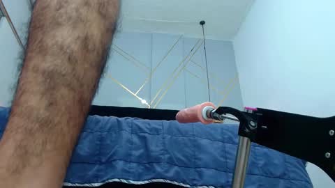 Oliver  Smith online show from 13, 2, 2025