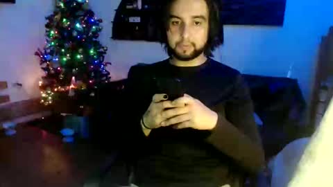 Snapshot of oliver_laid_2023 chatting on 18, 12, 2025 oliver_laid_2023 online show from 18, 12, 2025