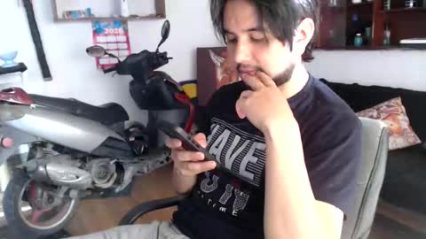 oliver_laid_2023 online show from 16, 5, 2026