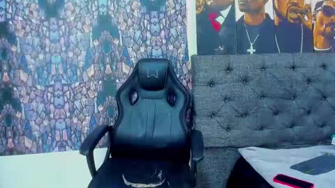 oliver_smith_2 online show from 17, 2, 2025