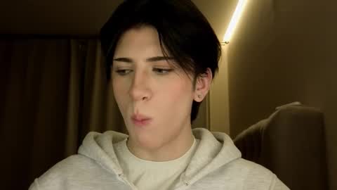 oliver online show from 21, 3, 2026