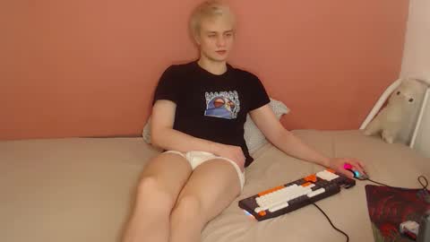 Oliver online show from 4, 3, 2026