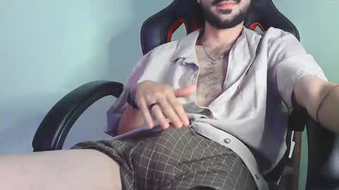 Oliver online show from 15, 2, 2025