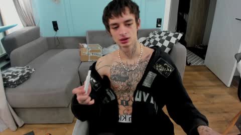 oliverrgroove online show from 2, 12, 2024