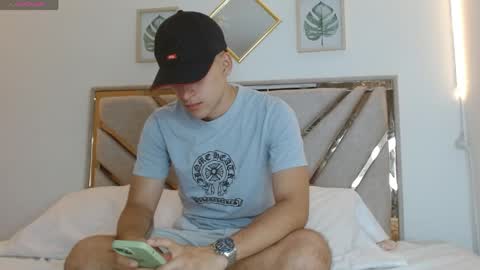 oliver saint online show from 4, 4, 2026