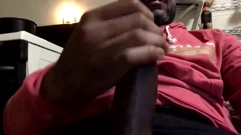 olivertwist1273 online show from 28, 2, 2025