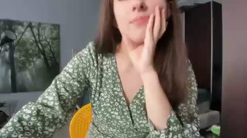 Snapshot of olivia__dream chatting on 6, 6, 2026 olivia__dream online show from 6, 6, 2026
