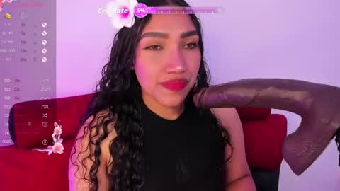 Snapshot of olivia_fx chatting on 17, 6, 2026 Maria online show from 17, 6, 2026