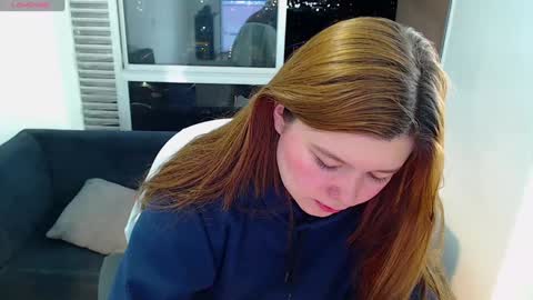 Snapshot of olivia_martine chatting on 11, 12, 2024 olivia_martine online show from 11, 12, 2024