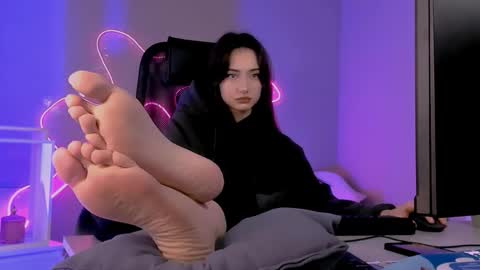 Snapshot of olivia_norton_ chatting on 5, 2, 2026 olivia_norton_ online show from 5, 2, 2026