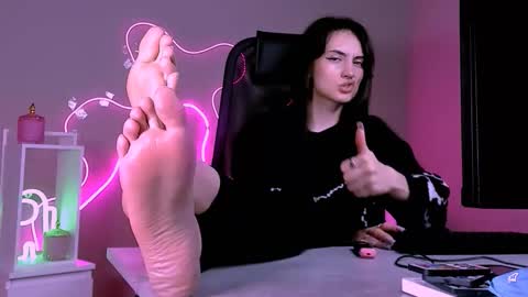 Snapshot of olivia_norton_ chatting on 24, 2, 2026 olivia_norton_ online show from 24, 2, 2026