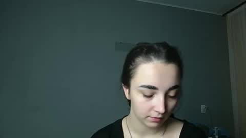 Olivia online show from 3, 12, 2025