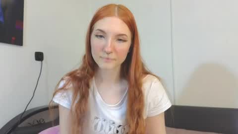 Snapshot of olivia_rid chatting on 5, 12, 2024 OLIVIA online show from 5, 12, 2024