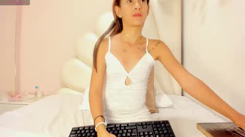 Snapshot of olivia_stevens_ chatting on 16, 2, 2025 Olivia online show from 16, 2, 2025