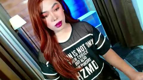 Miss OLIVIA online show from 17, 4, 2026