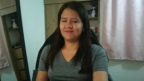 Snapshot of olivia_watson_ chatting on 20, 4, 2026 Olivia online show from 20, 4, 2026