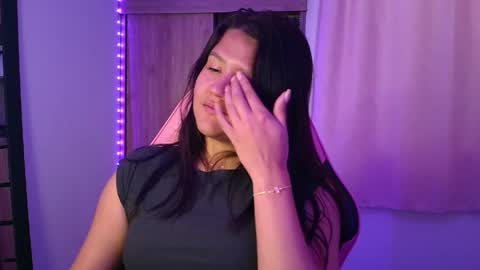 Snapshot of olivia_watson_ chatting on 25, 4, 2026 Olivia online show from 25, 4, 2026
