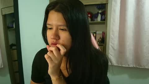 Snapshot of olivia_watson_ chatting on 16, 5, 2026 Olivia online show from 16, 5, 2026