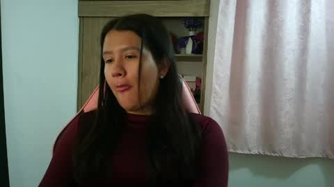 Snapshot of olivia_watson_ chatting on 22, 5, 2026 Olivia online show from 22, 5, 2026
