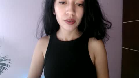 oliviaaa__ online show from 26, 5, 2026