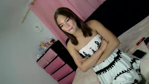 OLIVIA online show from 9, 10, 2025