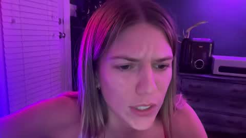 Olivia online show from 10, 3, 2025