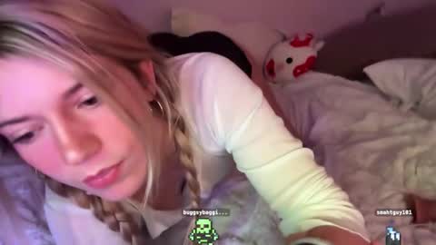 Olivia online show from 12, 11, 2025