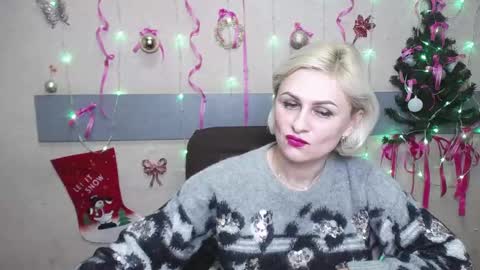 Snapshot of oliviahorst chatting on 21, 12, 2024 OliviaHorst online show from 21, 12, 2024