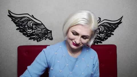 Snapshot of oliviahorst chatting on 8, 2, 2025 OliviaHorst online show from 8, 2, 2025