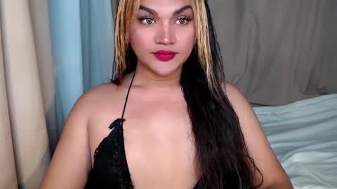 Snapshot of oliviahot22 chatting on 2, 3, 2025 oliviahot22 online show from 2, 3, 2025