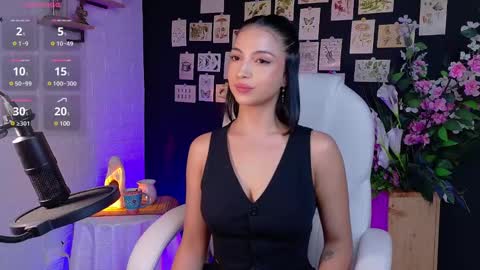 Olivia Mcneill  online show from 21, 1, 2025