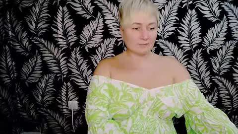 Kelly online show from 16, 12, 2024