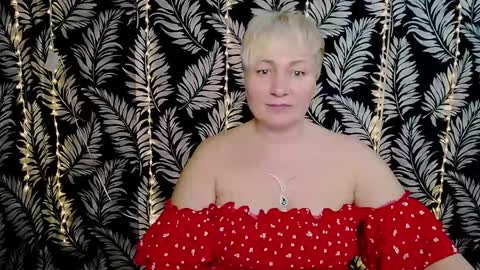 Kelly online show from 8, 3, 2025