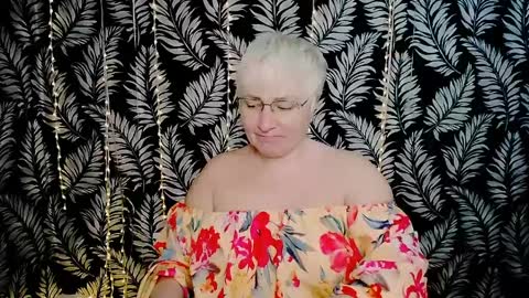 Kelly online show from 3, 4, 2026