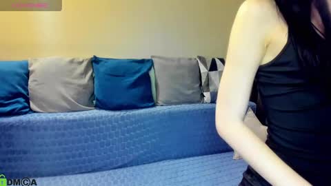 oliviarichi online show from 1, 4, 2026