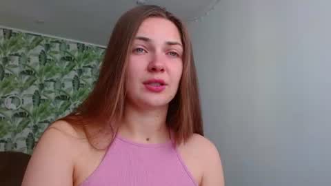 Snapshot of oliviashiny chatting on 18, 6, 2026 Olivia online show from 18, 6, 2026