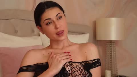 OliviaSway online show from 10, 12, 2024