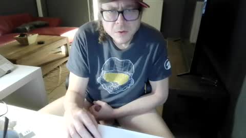 Snapshot of olivierlenaerts77 chatting on 3, 8, 2026 olivierlenaerts77 online show from 3, 8, 2026