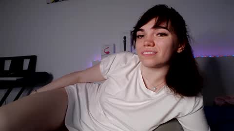 Snapshot of olivka_flower chatting on 5, 12, 2024 Angelina Lina online show from 5, 12, 2024