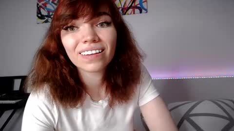 Snapshot of olivka_flower chatting on 21, 12, 2024 Angelina Lina online show from 21, 12, 2024