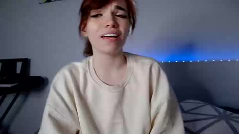Snapshot of olivka_flower chatting on 17, 1, 2025 Angelina Lina online show from 17, 1, 2025