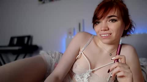 Snapshot of olivka_flower chatting on 25, 1, 2025 Angelina Lina online show from 25, 1, 2025