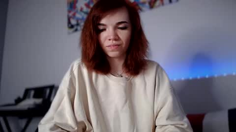 Snapshot of olivka_flower chatting on 8, 2, 2025 Angelina Lina online show from 8, 2, 2025