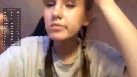  Mila  online show from 18, 9, 2025