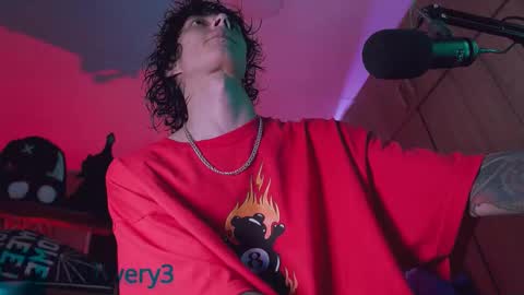     online show from 14, 10, 2025