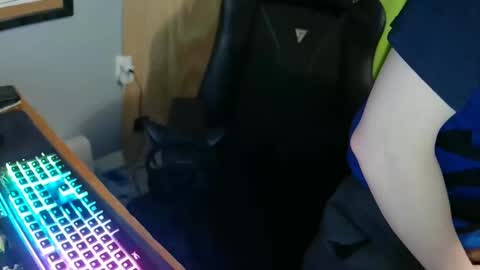 Snapshot of omega_afterdark chatting on 18, 11, 2025 omega_afterdark online show from 18, 11, 2025