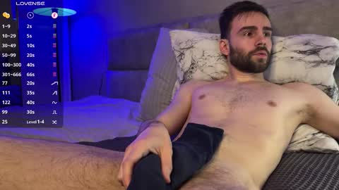 Snapshot of omgronnyy chatting on 19, 12, 2025 Mark cut 7.5 inches online show from 19, 12, 2025