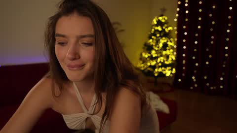    or    online show from 18, 12, 2024